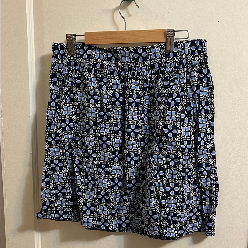 LOFT Black and Blue Geometric Mini Skirt